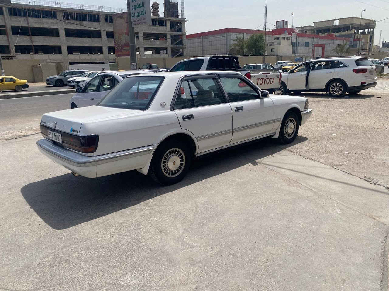 سلام عليكم سياره سيدان مديل 90 مكفول كص ونقل جثه وكلبه مكفول من ظربه وصبغ تخم تأير محرك وكير كفاله كير وتماتيك  يسرا بلادي سياره مال جناي مكان واسط الكوت سعر 75 باقي تفاصيل الاتصال ***********
