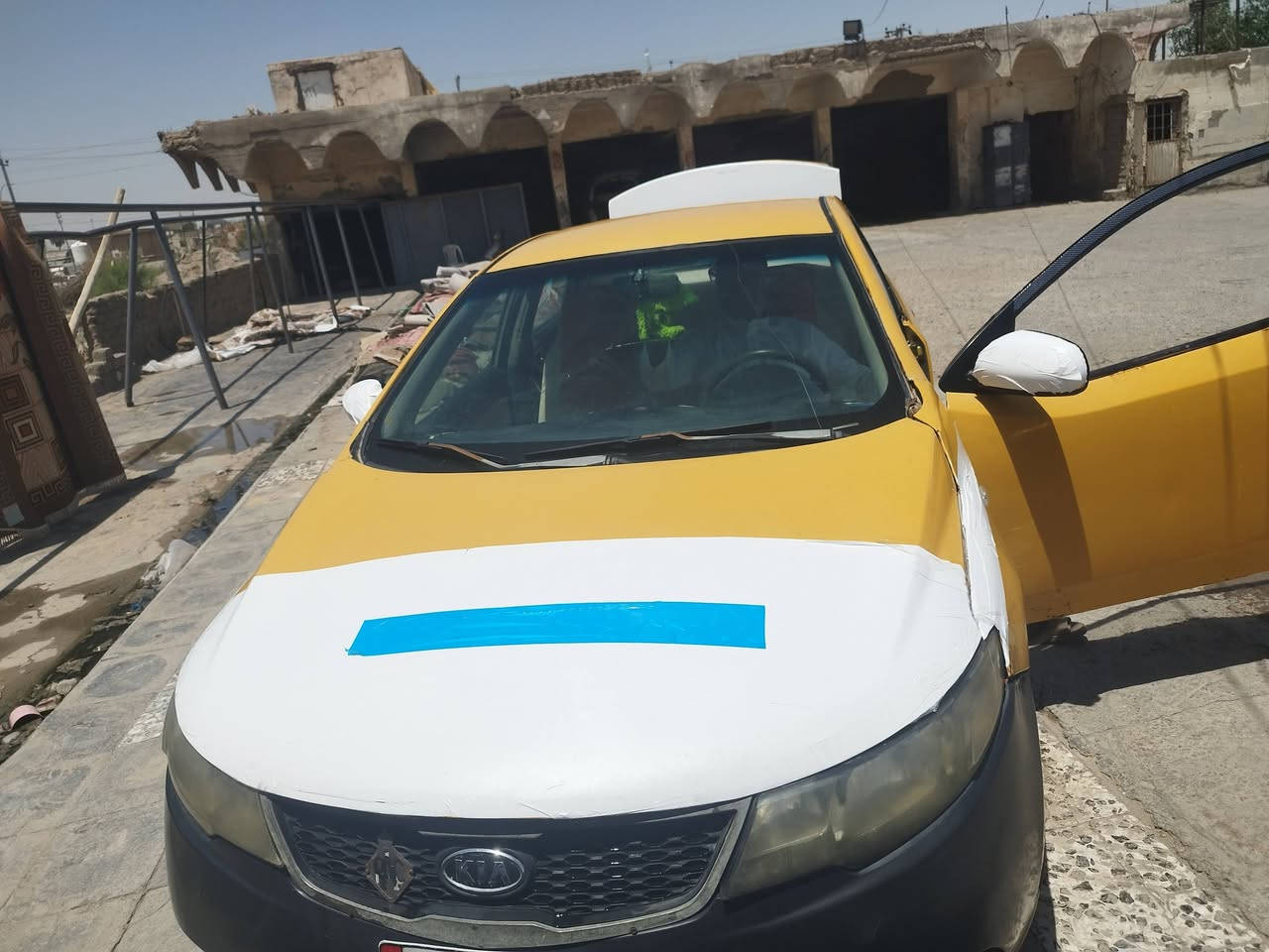 سيراتو خليجي
تبريد شغال
كير نظيف ومحرك
السعر 49 وبيهه مجال ***********
