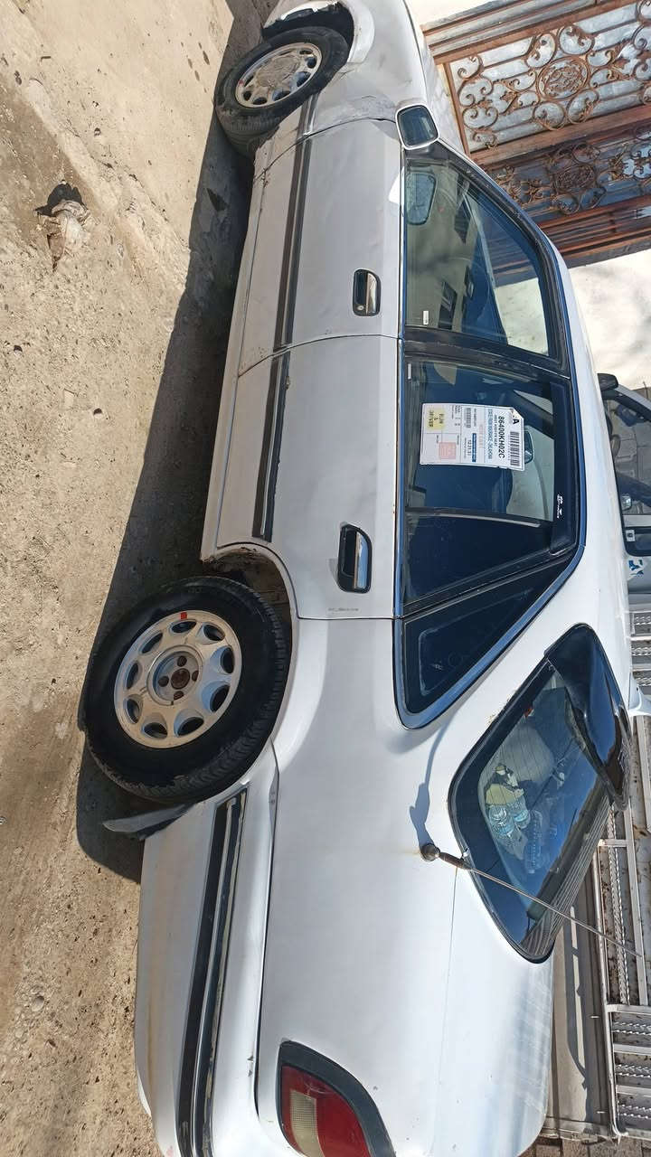 السلام عليكم
سياره دايو برنس عادي 
موديل 1993
مشروع وطني 
رقم انكليزي بغداد 
محرك مفتوح 2000
كير أو تماتيك 
عنوان بغداد 
مدينه الصدر
السعر 30 وبيه مجال
***********
