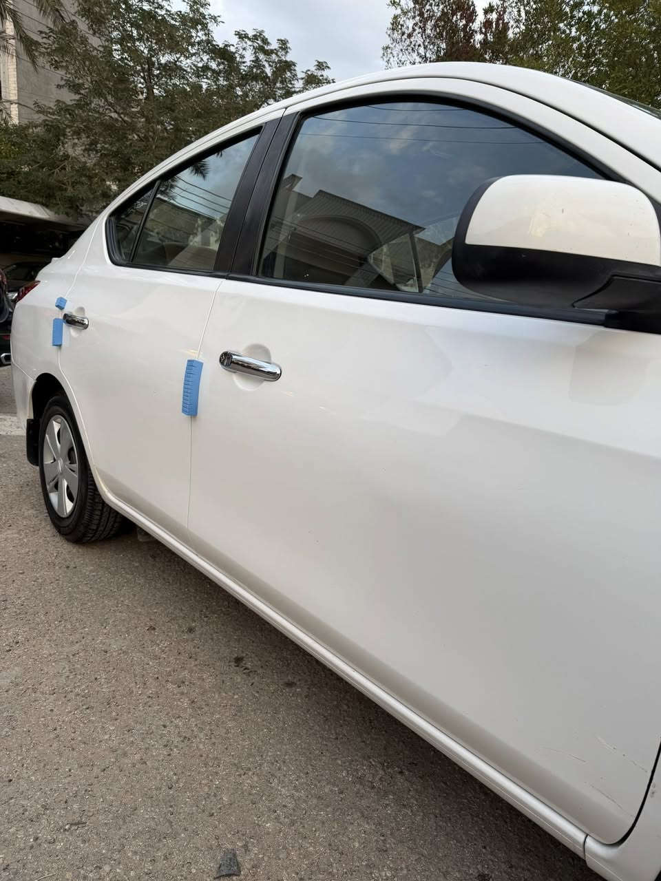 بسم الله توكلنا على الله
سني هندي بليته زركه  رقم بغداد دولي باسمي هزه جديده 
 2019  مكفوله من الصبغ والتبديل والضربه
مواصفات الهندي المعروفه(تحكمات حساسات بروجكتر  سنتر)
سياره عليه ادامه اذانات المكينه جدد يعني خرسه السياره
نشطه جداً مشاء الله
جامه اماميه جديده
بيه بارد نتيجه طعجه بجاملغ بدون شخوط ورجعت
السعر المطلوب 108
بغداد الكرخ
***********
