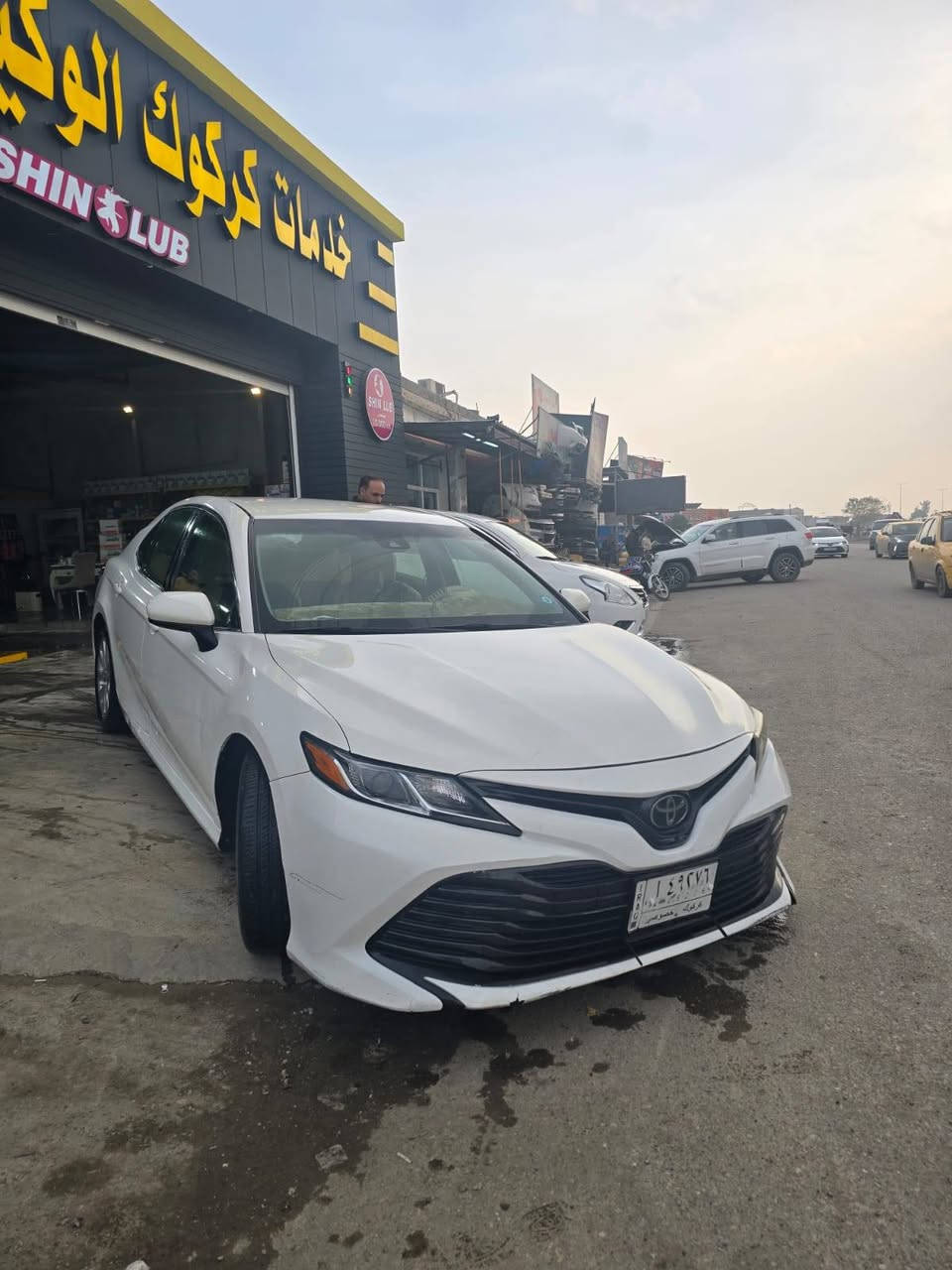 🚗 تويوتا كامري 2018
اللون: أبيض
المواصفات: LE
اللوحة: كركوك
المسافة المقطوعة: 100 ألف ميل
المحرك بحالة ممتازة
القير (الكيـر) يعمل بكفاءة عالية
السيارة نظيفة وجاهزة للاستخدام دون أي ملاحظات
سيارة عملية، مريحة، واقتصادية، مناسبة للاستخدام اليومي والسفر
💰 السعر: 183
قابل للتفاوض البسيط للجادين فقط
📞 للاستفسار والمعاينة يرجى التواصل
***********
***********
