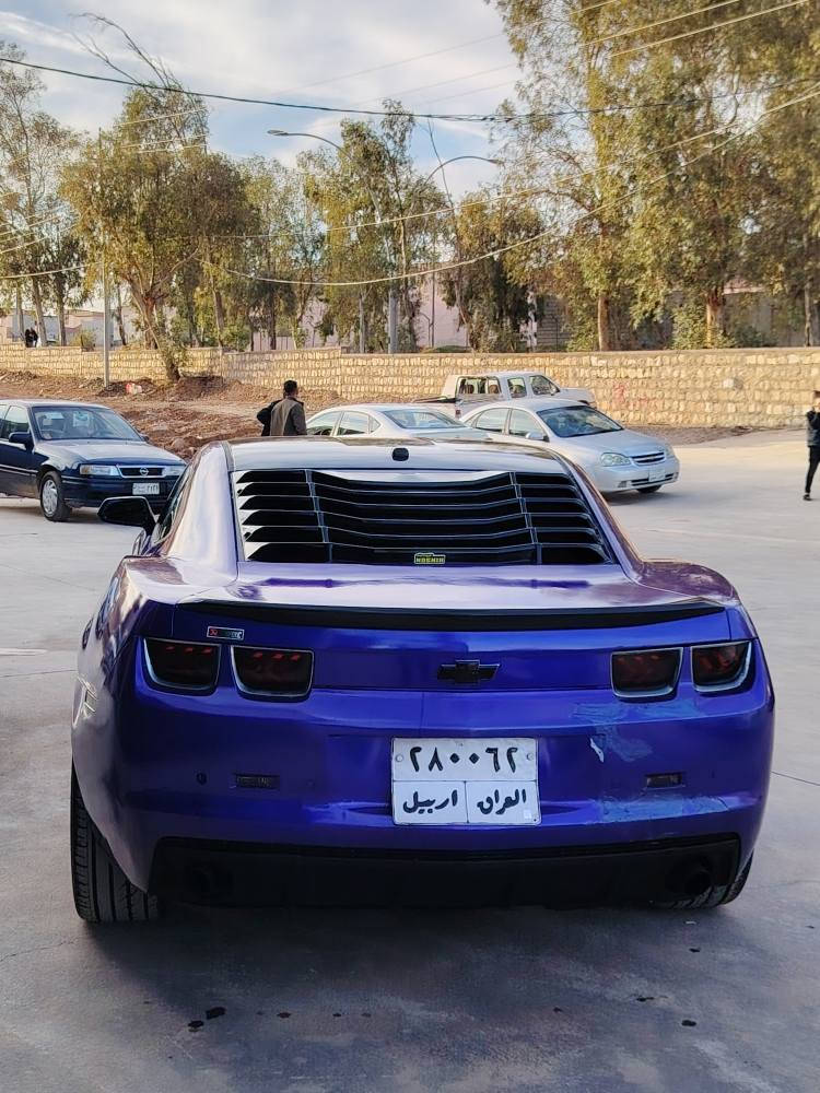 کامارۆمۆدیل2011شەش پستن
گێڕ تۆماتیك گێرومەکینە بەشەرت
ڕەنگی سلڤەربوە گۆراوە
 پێشی ناوبەتانەکانی بۆیاغی نیە
240هەزار غرامەی لەسەرە 
دوای معامەلەدەیدەمەوە
نرخی 75 وەرەقەومەجالێکی کەم
چوارتایەو ویلی نوێی بۆبەستراوە
***********ڤایبەر وەتس ئەپ
***********لەشاری کۆیەم كويسينجاك, أربيل
