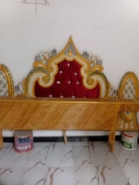 غرفه صاج كلش،نضيفه سعرهه 600 وبيه مجال ستفسار اتصال على رقم 0777558224...