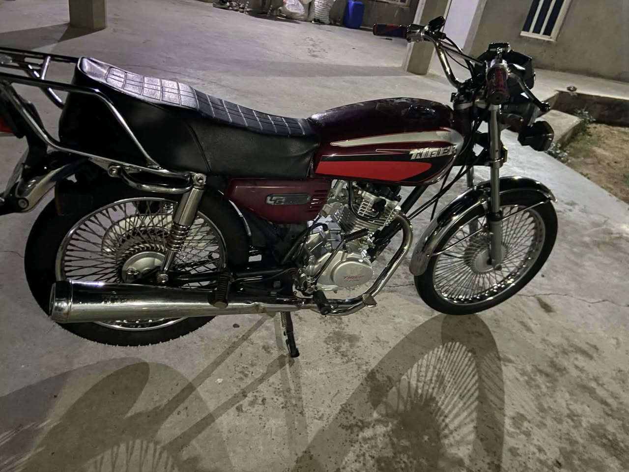 دراجه تايكر 2020 مكفوله كهربائيات كله شغاله دراجه خير من الله دبلات شغاله محرك خير من الله لا تبخير لا تنقيص اوراق اصولي مكفوله
عنوان واسط العزيزيه
السعر 460 وبيه مجال. 
الاتصال ***********
