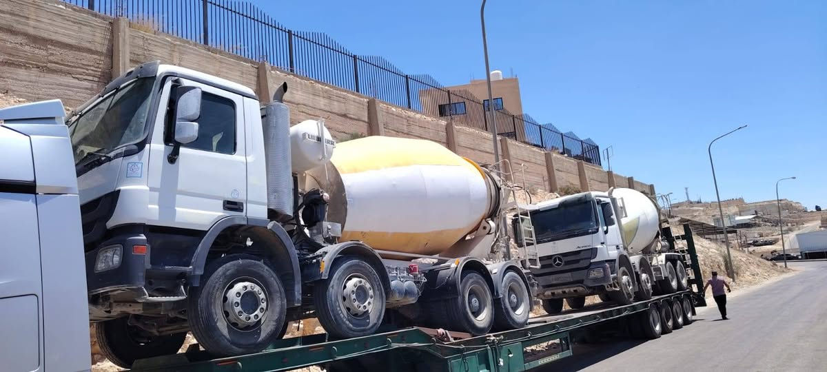 لبيع مديل 2014 اصل مكانهن نجف دخول جديد رقم *********** 10متر
