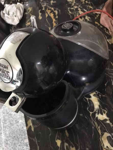 جهاز تحضير الكهوه ماركه اصليه سعر ٧٠ ستعمال قليل جدا سكن بغداد لتواصل *********** وتساب

