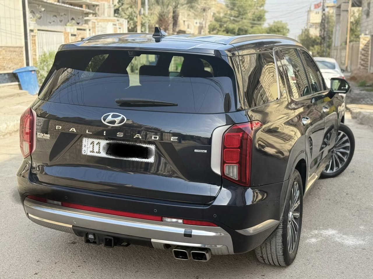 بلسايد كالكرافي 2024 بغداد
بيع مستعجل ماكو هيج سعر 

فول مواصفات للاخير اعلى فئة 

لون مميز نيلي متغير 

السياره زيرو ماشيه 13 الف فقط بدون نقص نهائيا 

حادث جاملغ وبنيد  بدون دواخل وشواصي

محرك 6 سلندر 3.8 مكفول من كلشي

مواصفات السياره فتحتين بانوراما 

كراسي جلد وكهرباء وتدفئة وتبريد 

عداد دجتال وانارة داخلية وسستم صوت سماعات 12 سماعه

5 كامرات وردارات 360 درجة 

شاشة اكبر حجم ووضعيات قيادة وتتقدم وترجع بالريمونت 

وبعد بيها هواي مواصفات

مكان بغداد البلديات شارع المصرف

السعر (268)  بيع مستعجل ماكو هيج سعر  ***********
