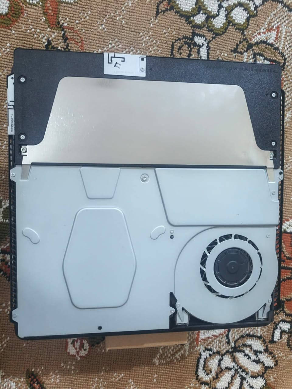 السلام عليكم متاح بلي فور سلم للبيع النضافة واضحة بل صور ويا يدى وحدة اصلية و ٣ اقراص السعر خاص


**إذا كنت صاحب هذا الإعلان وتريد حذفه لأي سبب، رجاءا أرسل رسالة إلى الدعم الفني**