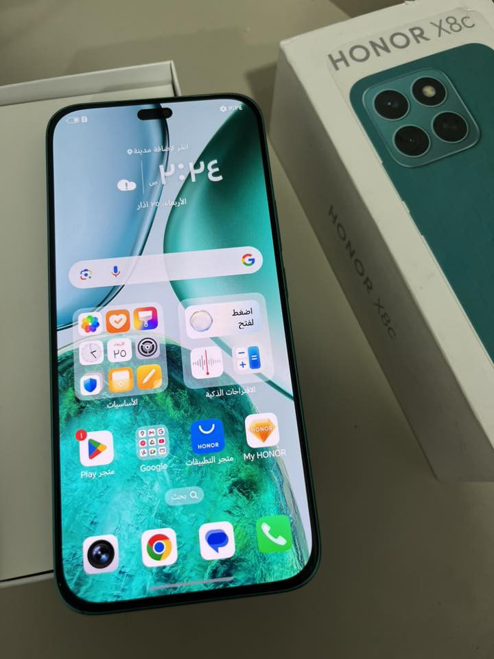 سلام عليكم تلفون هونر x8c جديد اسبوعين من مشتري ذاكرة ٢٥٦ يدعم الشحن السريع السعر ٢٢٥ مع ملحقاته كارتون وكفر وشاحنة
للتواصل ***********

