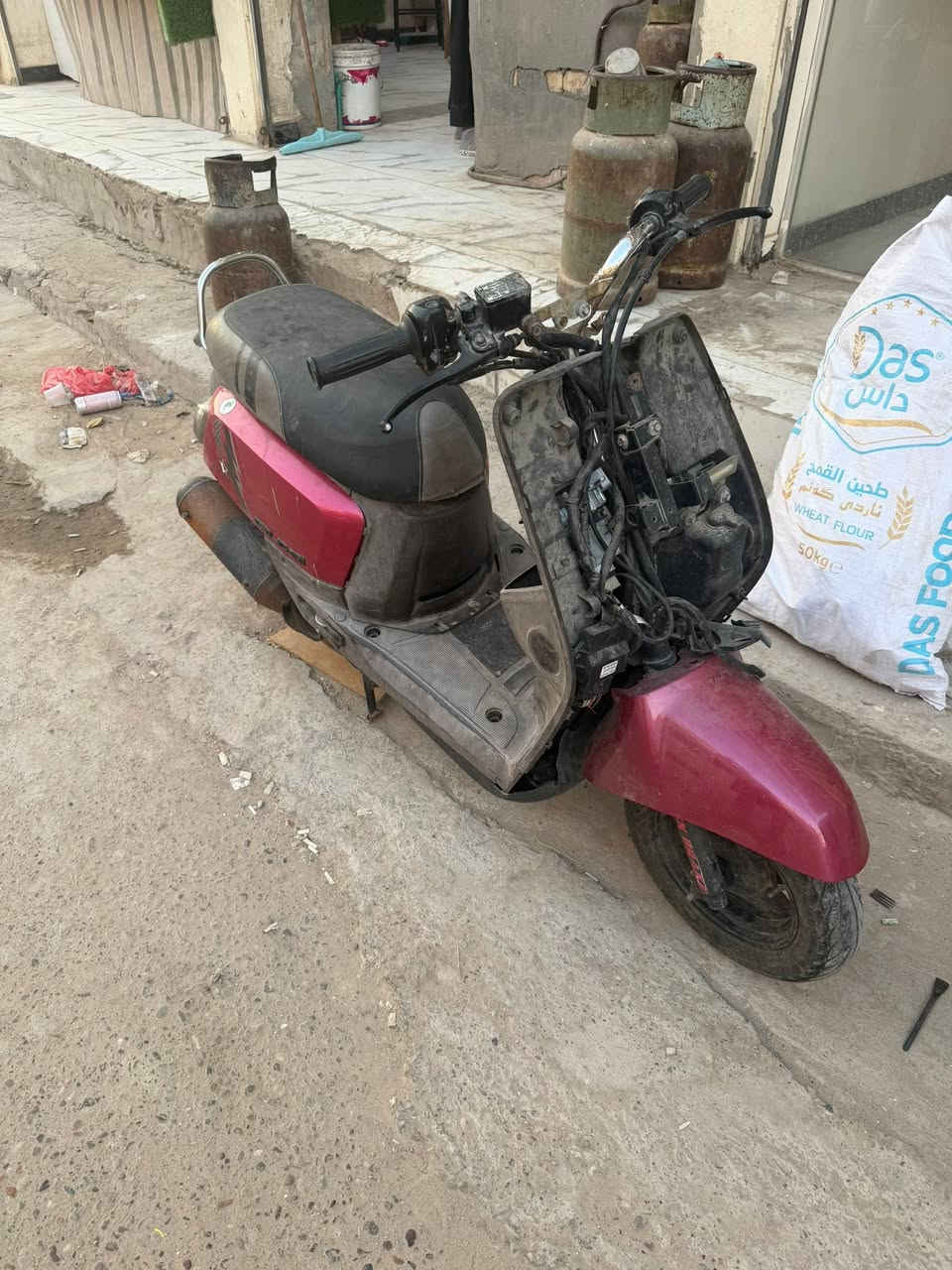 السلام عليكم بوليس مسطرة غراضها كلها موجودة دراجة ماطولت شهر ونكلبت  شعندك مراوس نزل لو حتى انطي فرق ماكو مشكلة


**إذا كنت صاحب هذا الإعلان وتريد حذفه لأي سبب، رجاءا أرسل رسالة إلى الدعم الفني**