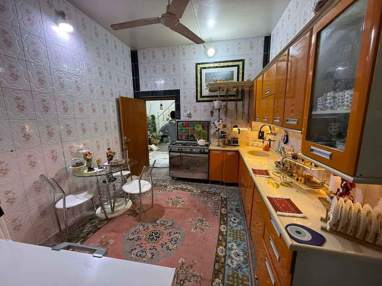 اللهم صلِّ على محمد وآل محمد 🤍✨
🏡 عرض اليوم المميز
بيت 130 متر ركن مربع 📐
بناء طابوق 🧱 وسقف كونكريت 🏗️

📍 الموقع: مشخاب – حي الصدر
يحتوي على:
🛏️ غرفة
🛋️ صالة
🚪 استقبال
🍳 مطبخ
🚿 صحيات

للإستفسار الاتصال على الرقم أدناه
***********
