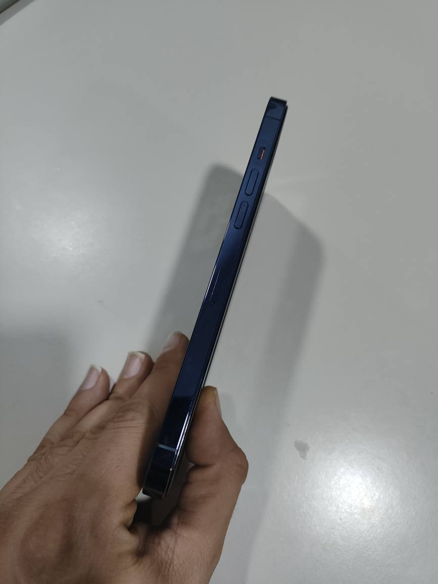 Iphone 12 promax 
٢٥٦ گێگا 
باتری ٨١
زۆر پاک و جوانە نەکراوەتەوە
٢ سیمە
شوێن سلێمانی ***********
واتس ئەپ نامە بنێرە السليمانية, العراق
