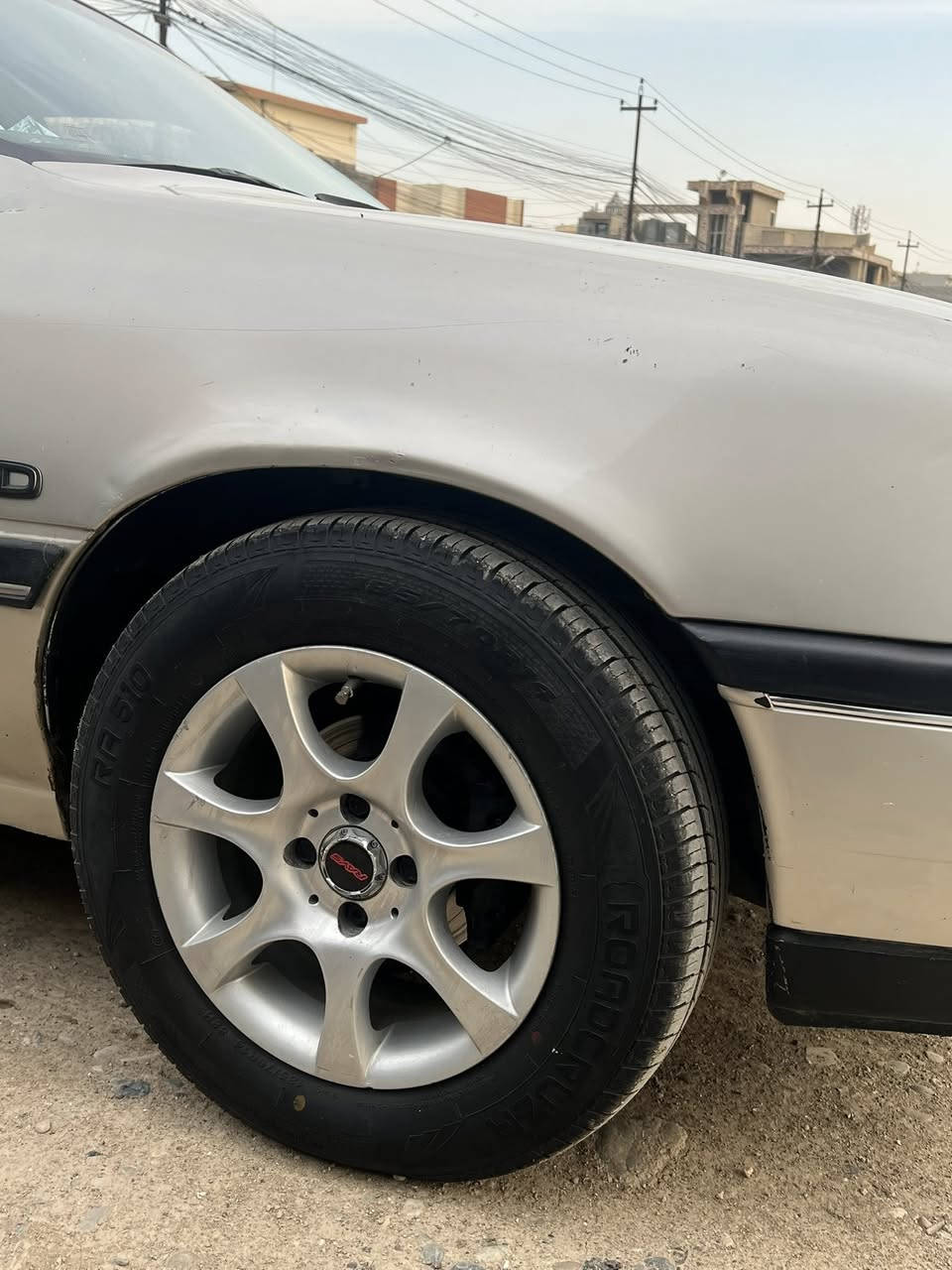 السلام عليكم 
طخم ويل كب نضيف حيل
طخم تايرات جدد
شرط بدون عواج بدون ضربات 
سعـرهم ١٧٥ بيهم مجال بسيط 
للأتصال: ***********
