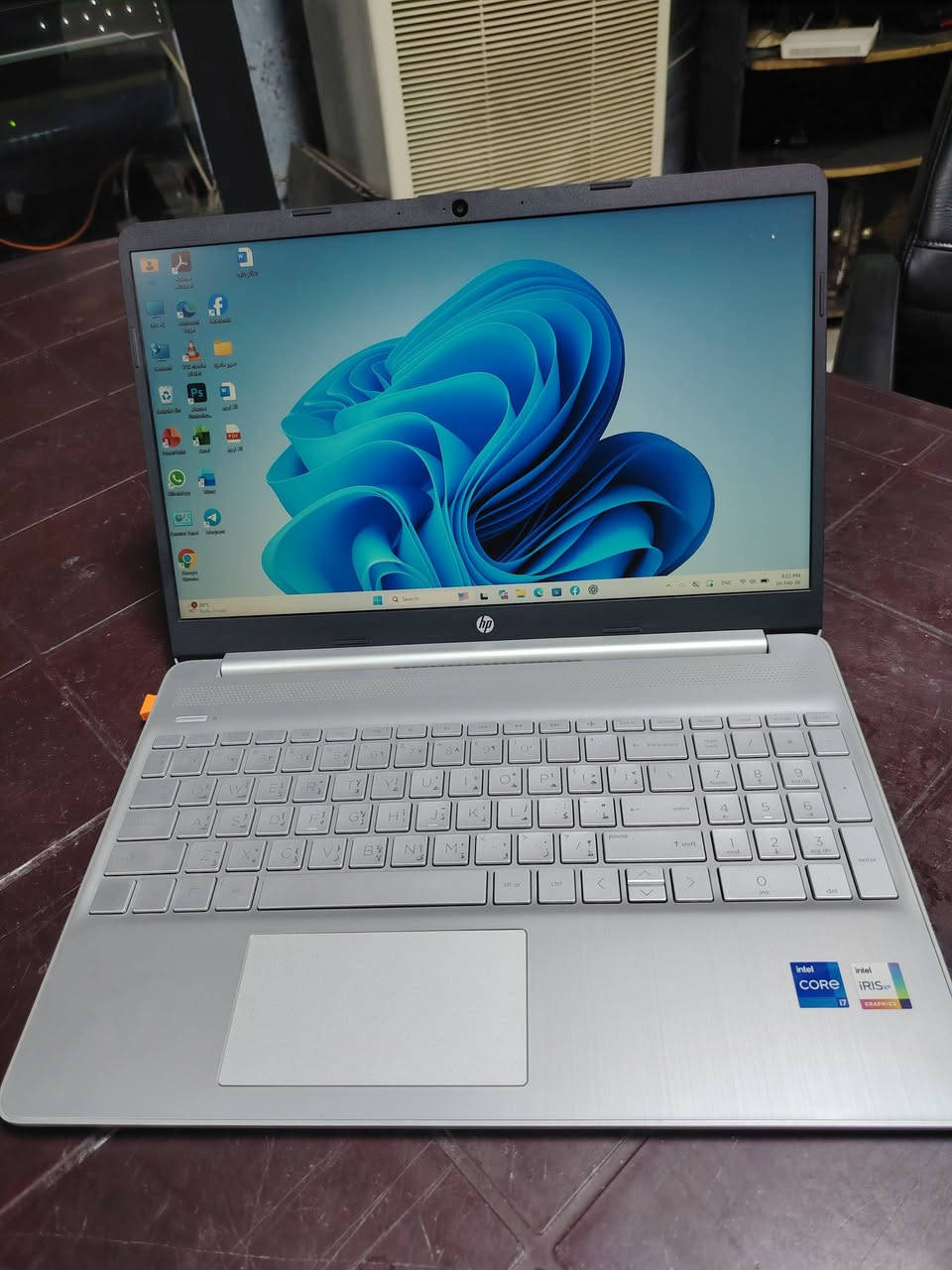 سلام عليكم لابتوب للبيع جديده بعده نظافه ١٠٠ بال ١٠٠
مواصفاته كدامكم
عارضه ٥٥٠
مكاني بغداد العبيدي ***********
