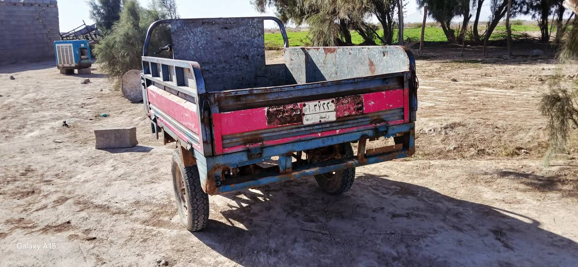 سلام عليكم ستوته للبيع الموديل 12 رقم ابيض راعيها موجود يحول يمته ماتريد السنويه نافذه ب17 محركها خير من الله شاصي كفاله البدي مثل ماواضح بالصوره مكاني قضاء الفجر منطقه الصينيه  السعر مليون و350وبيها مجال لطيبين ***********
