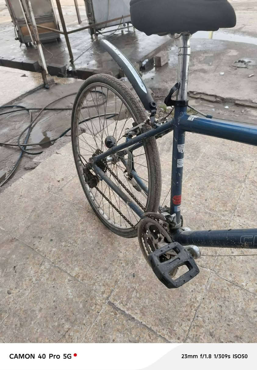 مكلفه بلنشر 
بايسكل CV رياضي 
السعر 75
العنوان حي الميثاق 
الرقم على خاص


**إذا كنت صاحب هذا الإعلان وتريد حذفه لأي سبب، رجاءا أرسل رسالة إلى الدعم الفني**