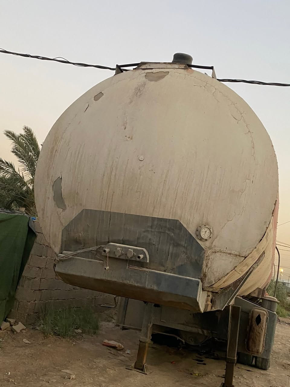 تانكي فوزلة امغلف  مكان بغداد السعر ٧٥وبي مجال ***********

