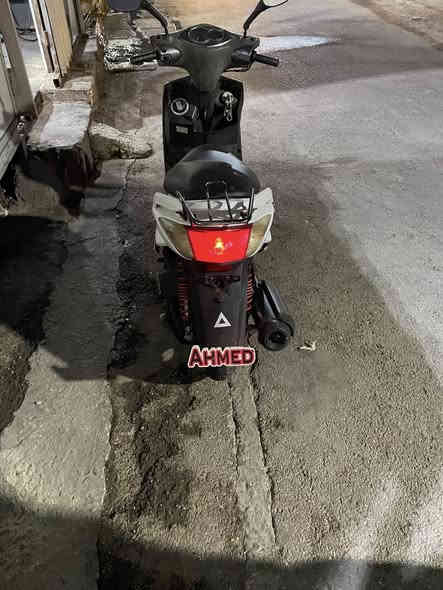 السلام عليكم دراجة البيع سكنس فحل ياباني نضافة فول السعر 850 بيهة مجال قليل المكان طالبيه فلكة 83 رقم***********
