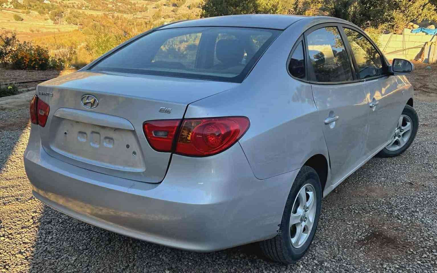 ئە ڤینتی 2008توماتیک بە س سلایت نیە سە قفی بویاغ نیە کامل مە سرە ف کراوەشوین ڕانیە حاجیاوا نرخ 43گە ڵا *********** رانية, السليمانية
