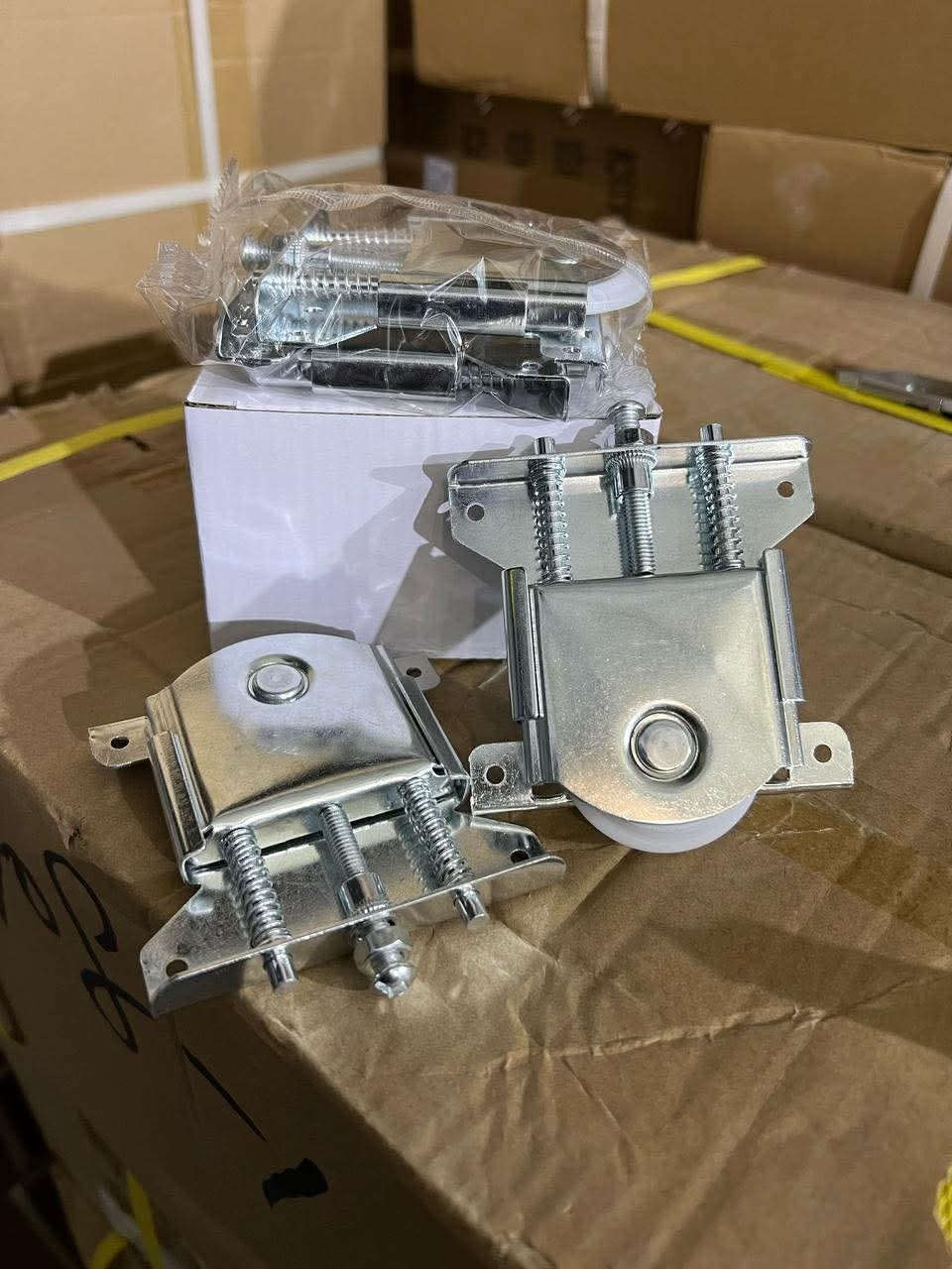 متوفر لدينا توصيل فقط 
1 سكه جراره  جميع احجام 
2 انواع سكه مجرات 
3 تاير باب سلايت 
4 نرماده
5 حلقه تعلاكه مع بوري تعلاكه ملابس
6 بسمار دوشمه
7 زاويه تثبيت 
8 براغي جميع احجام أنج أو انجين أو انجين ونص


**إذا كنت صاحب هذا الإعلان وتريد حذفه لأي سبب، رجاءا أرسل رسالة إلى الدعم الفني**