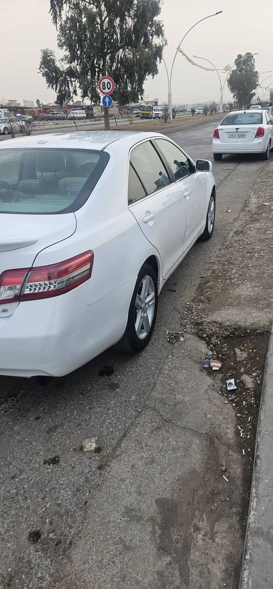 السلام عليكم
كامري ٢٠١١ بدون صبغ فقط بارد مكانتين 
سنويه جديده بأسمي 
مكينه شرط كير شرط مكينه فقط مفتوح قبق كاسكيت 
 عنوان سياره معارض دهوك 
*********** واتس 
السعر 128 $
