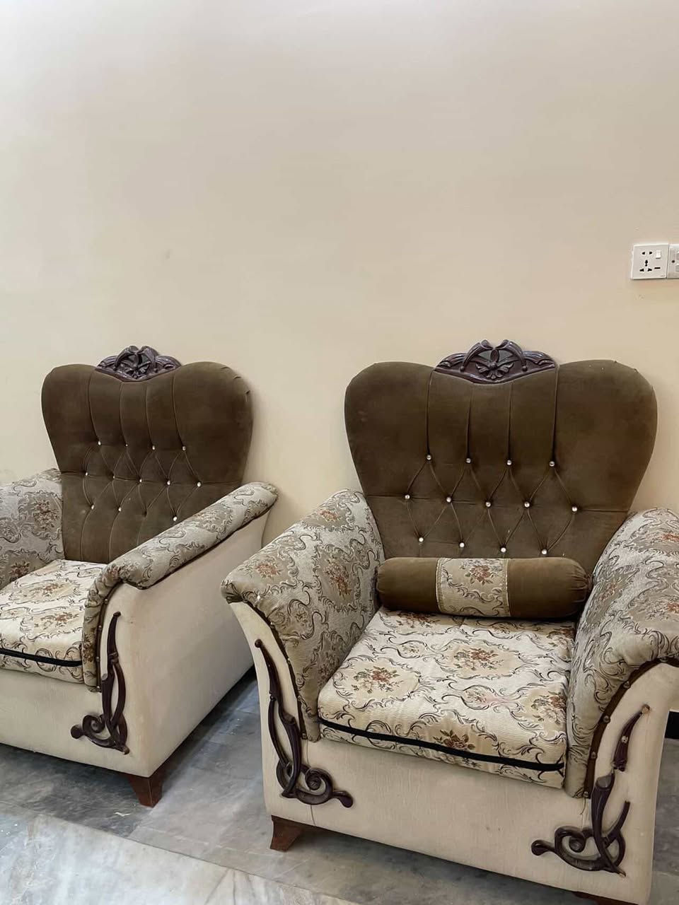 تخم للبيع رايدته ب٦٥٠ مكاني بغداد يجي ثنين كبير وثنين صغير وواحد وسط


**إذا كنت صاحب هذا الإعلان وتريد حذفه لأي سبب، رجاءا أرسل رسالة إلى الدعم الفني**