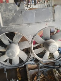 مروحه تبريد مارسدس حاويه للبيع اتصل وتدلل 07712105331