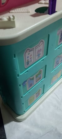 أثاث أطفال • للبيع