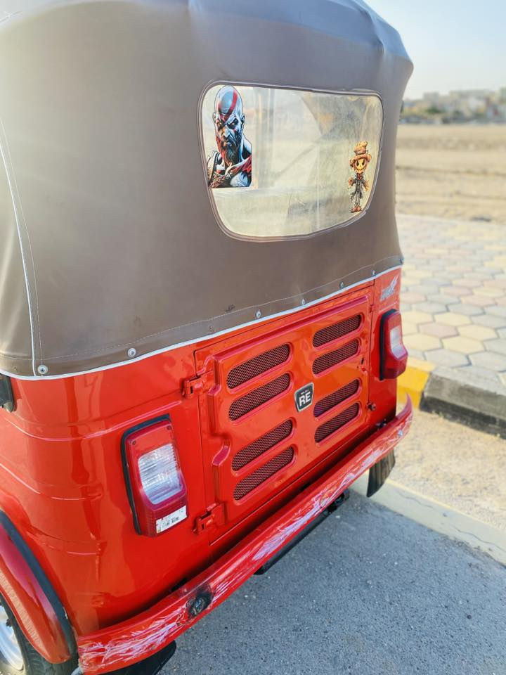 تكتك مديل 2018 رقم وسنويه واسط انكليزي مصبوغه عام لجماليه صبغ درجه أولى اصلي كهربائيات كلها شغاله  كاعيات جدد + دوشمه جديده + خشم + فلاوين جديد تكتك كلش نضيفه احلا من صوره 
مكاني نعمانيه للاستفسار ***********
