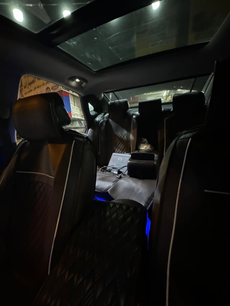 يالله السلام عليكم
للبيع ازيرا 2014 خـلـيـجـي 
السيارة صبغ باب  مقابل جهة السياق ودعاميات ثينين 
ماشية 200مكينة 6 سلندر 
- مواصفات السيارة  
- تشغيل بصمة
- بصمة ابواب
- بصمة جنطة
- بنوراما
- داخل قرميدي
- كشنات جلد
- كشنات كهربائية
- حساسات امامي
- حساسات خلفية
- تبريد قطعتين
- تحكم كشنات
- بردة خلفية كهربائية
- بردات جانبية
- نظام ترحيب
- اشاير بالمري
- مري شفط
- داخل صاج اسود
- مانع انزلاق
- مثبت سرعة
- تحكم ستيرن
- انارة بالمري
- ⁠انارة داخلية
- انارة بل ابواب
- دبل اكزوز خلفي
- ويل حجم 19رياضي
- فج بريكات اسود
- وباقي المواصفات

سعر مناسب 
***********
