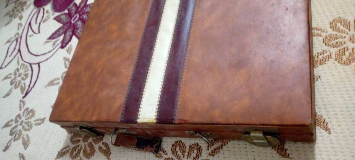 طاولي جلد بالة نضيف مابي ضرر مثل الصورة كوت حي الحكيم


**إذا كنت صاحب هذا الإعلان وتريد حذفه لأي سبب، رجاءا أرسل رسالة إلى الدعم الفني**