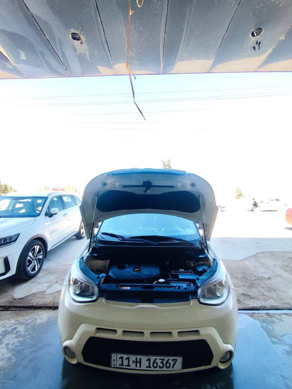 من رخصت الادمن
كيا سول 2016 فول
(وارد امريكي) 
ماشية 87،000 ميل
محرك 2000 GDi 
مواصفات: كامرة، حساسات، شاشة
تبريد وتدفئه كشنات، بصمه، ويل كب 18،رادار امامي، وحساسات اطارات، 3 انضمه قياده، مانع انزلاق، كشنات كهرباء ، فتحه بل قمارة، تحديد مسار،
رقم السياره بغداد
مكاني /ديوانية
رقم الشاصي: KNDJX3A5XG7348742
السعر: 118$
 للاسفسار الاتصال على الرقم 
***********
