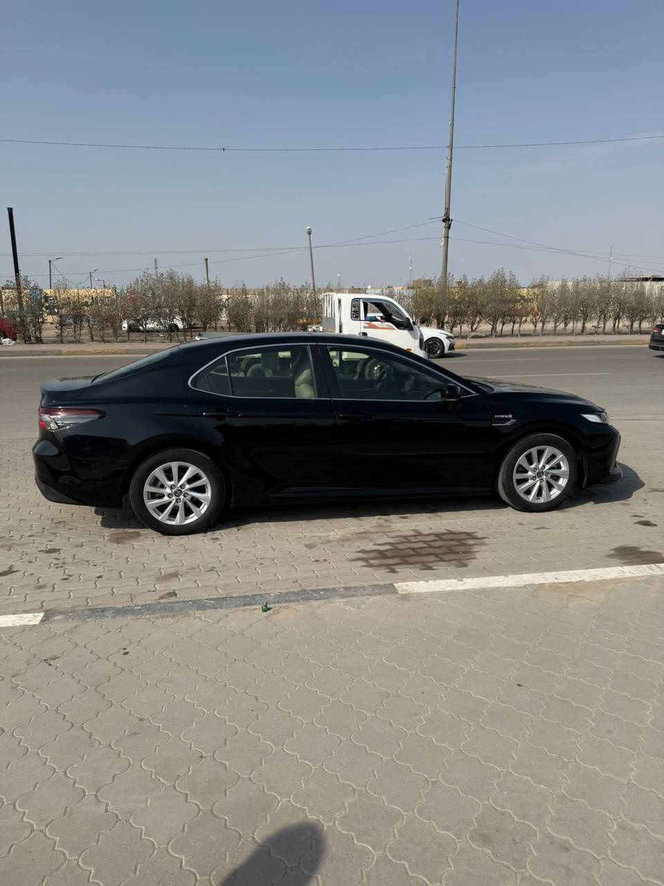 كامري هايبرد وكالة عبدلطيف ياباني اصل كفالة عامة فول مواصفات للاخير فئة GLE P سيارة نضيفة بحالة الوكالة ماشية 20 الف ودهن الوكالة مطلوبة الى المصرف الصناعي نظام مقترض وكفيل اهله ناس جدا محترمين وذهب نفس البيت يسكن بغداد الدورة.

مكان السيارة البصرة
للاستفسار:***********
