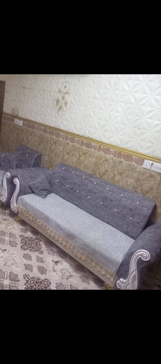سلام وعليكم عدي هاذ تخم 12مقعد رايده300 وبي مجال غليل***********
