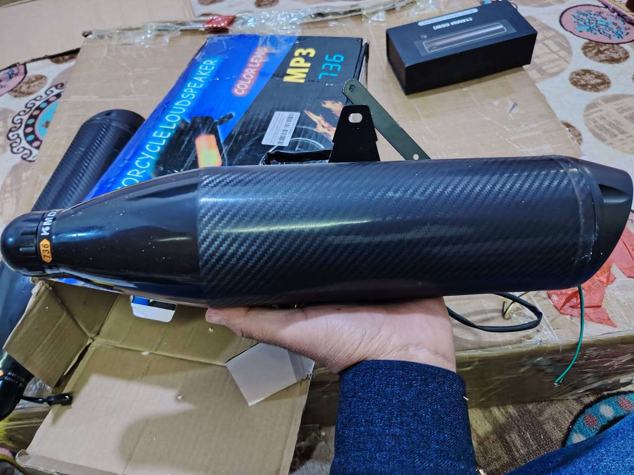 سماعات على شكل صالنصات طلعن عندي بلامزون تفاعليات على اول تم 20 الف


**إذا كنت صاحب هذا الإعلان وتريد حذفه لأي سبب، رجاءا أرسل رسالة إلى الدعم الفني**