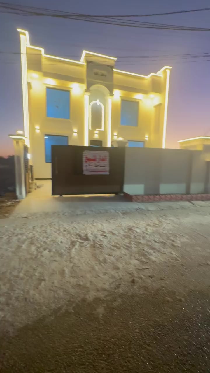 السلام عليكم 
دار المساحه ٢١٠
طابو زراعي سند ٢٥ تحويل مباشر
مكان حله ورديه داخل قرب الامام سيد موسى
خدمات كامله 
من يرغب بلشراء الاتصال برقم التالي
 ***********
حي جديد كافة الخدمات
