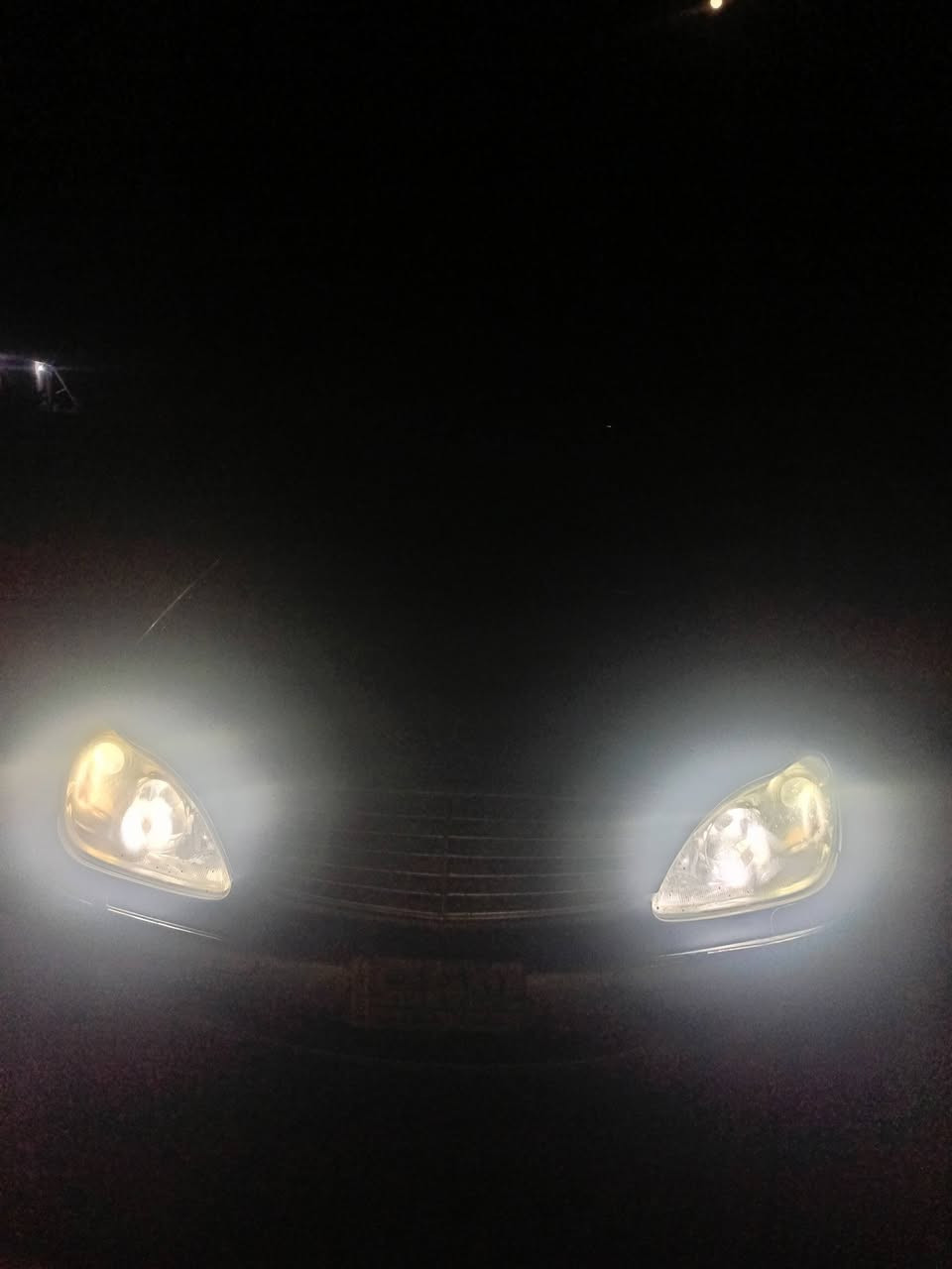 السلام عليكم مرسيدس غواص مديل 2002// s500 v8-
السياره فول مواصفات معروفه مواصفاته ما يحتاج اشرحن 
رقم بصره  لون بحري 🌊   
كفالى من كلشي ما عده الدعاميات مصبوغات بس غيرهن ماكو السياره بيها جراد قليل.    
سنويه ل27   سعر 100 واذا مراوس عادي حسب القناعه 
مكان بصره   ***********
