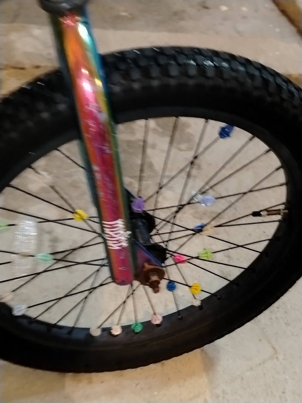 سبع ألوان (GT) للبيع BMX GT Mafia 20" 🚴
🔥 دراجة نظيفة وجاهزة للاستخدام
✅ إطار GT Mafia
✅ لون Oil Slick مميز وجذاب
✅ قياس 20 إنج
✅ التواير بحالة جيدة
✅ مناسبة للحركات والستريت والتنقل اليومي
✅ استخدام بسيط وخدوش خفيفة لا تؤثر على الأداء
💰 السعر: 130,000 دينار عراقي (قابل للتفاوض بالمعقول)
📞 للاستفسار والاتصال: ***********
