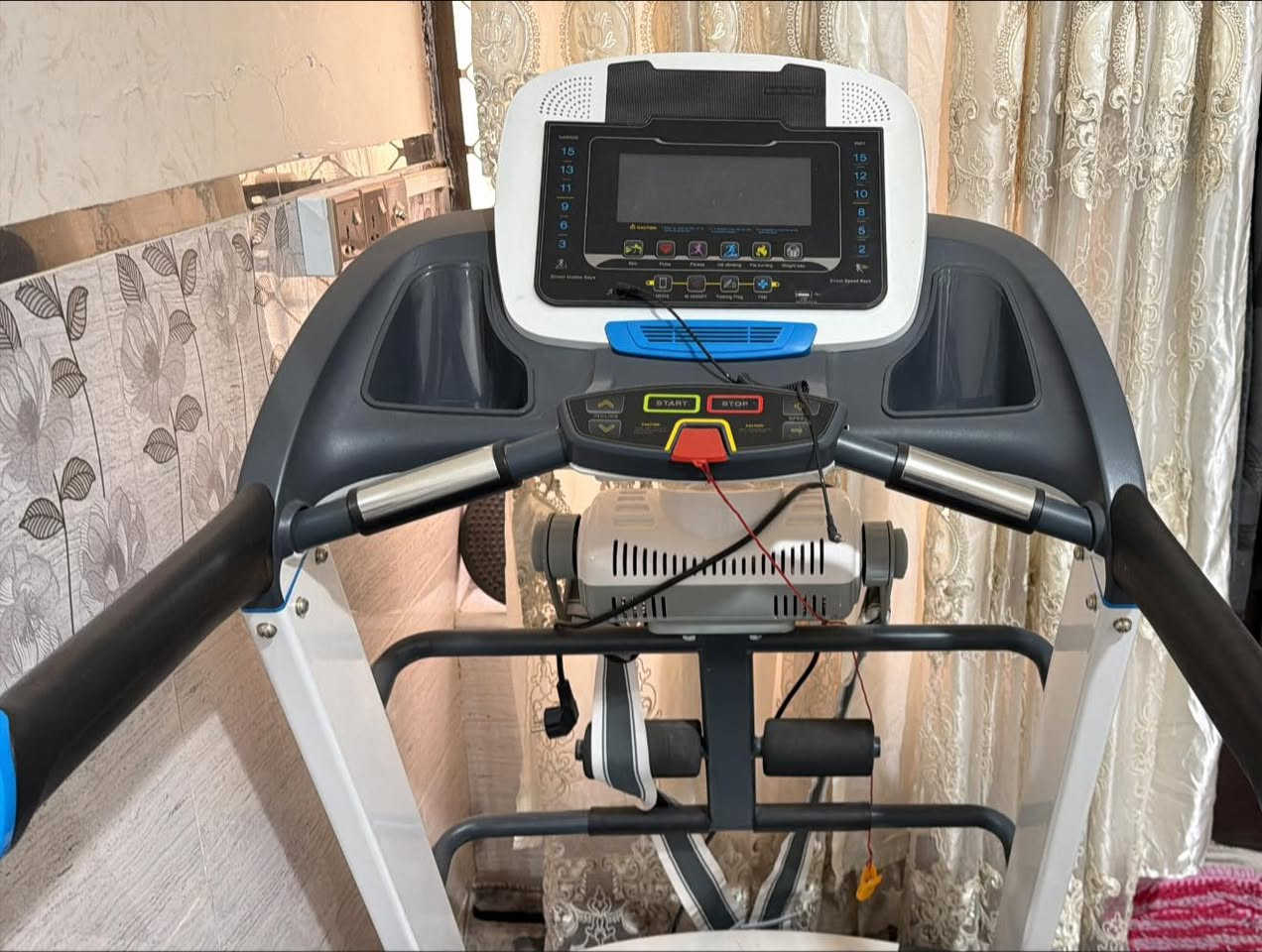 السلام عليكم
جهاز جري درجه أولى مستعمل نظيف جداً جدا

ماركه اصليه  السعر 590

للتواصل : ***********
