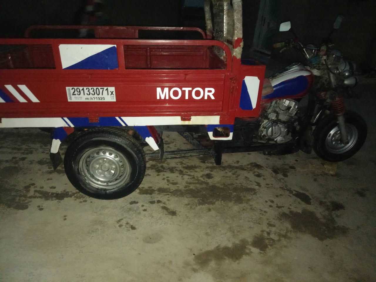 السلام عليكم ستوته موديل 2015 اوراق السعر خاص


**إذا كنت صاحب هذا الإعلان وتريد حذفه لأي سبب، رجاءا أرسل رسالة إلى الدعم الفني**