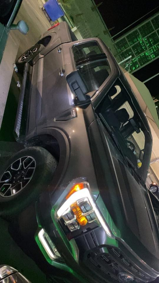 2023 Ford F-150 XLT 4X4 V8 5.0
للبیع

صبغ : باب واحد فقط و بودی مبدل بیلادي

مکان سیارة: اربیل

ماشي : ٢٩ الف میل

سعر :٣٢٥ ورقة و بیها مجال 

سیارة بجم کبس بس ایرباگ بردة طاگ

سیارة بودی قصیر و باب کبیر (المرغوب)

سیارة دبل اکسل و ٨ سلندر ٤٠٠ حصان (المرغوب)

سیارة مرقم اربیل کامل بدون نواقص فحص و هزة هم جدید

مواصفات: sport فول فول بدون بنوراما 

شاشه جبير فول فول

بصمة ابواب ورمز 

تشغيل عن بعد 

الكير طياري متحرك 

كشنات تدفئة و كهربائي

رادار مانع تصادم  أمامي  وخلفي

رادار خروج عن المسار 

رادار خلفي وحساس دعاميه 

رادار نقطة عمياء للمري  

باب طويل بدي قصير

سستم سماعات 

نطام الخرائط نڤكيشن وملاحه 

لايت فول LED 4 عدسات 

تراكشن مانع انزلاق فصل عام دكمه

مداخل AUX وتايبسي للجوال

نظام اوتو ستوب اطفاء ذاتي 

دفع رباعي 4*4 مع وضعيات سبورت وايكو وجبلي وبعد هواي مودات بيها 

فول تحكمات ستيرن 

متوفر واتس

سیارة موجود باربیل  تحول و وکالة ثاني یوم

***********
