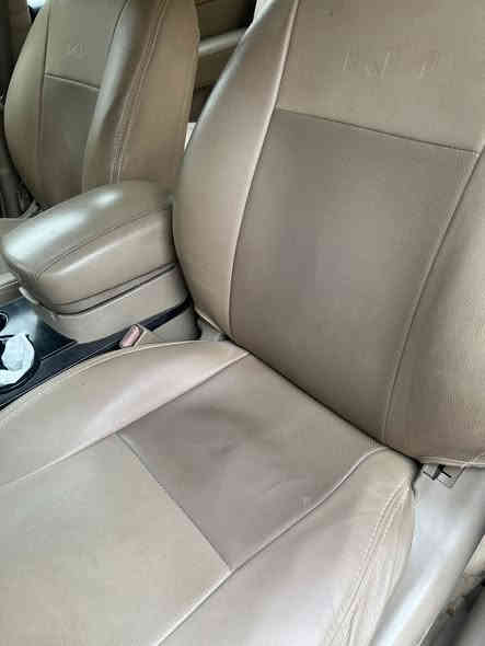 سلام عليكم نعمل حمام سيارت وبوليش السيارات بجوده عاليه وحمام درجه اولئ وبوليش حترافي واسعار مناسبه مكان ناصريه حي الشهداء الرقم للحجز ***********
