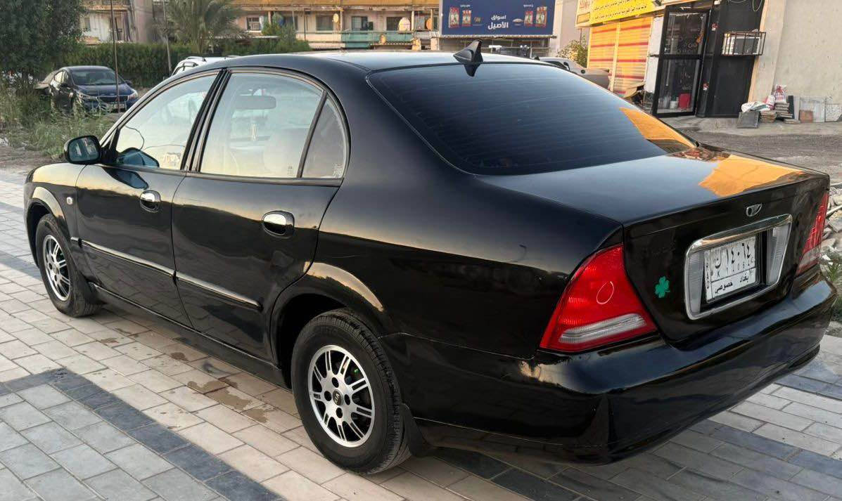 دايو ماكنوز ٢٠٠١
محرك٢٠٠٠كير اوتو 
تبريدثلج صدر جديد
تخم تاير ويل كب جاهزه
سعر٤٧وبيهامجال عنواني 
بغداد*********** بغداد, العراق
