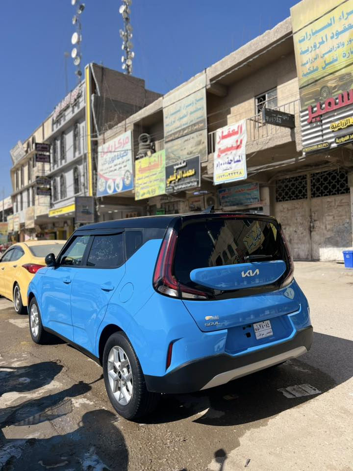 البيع كيا صول 2024
وارد امريكي بدون رقم تترقم جميع المحافظات 
حادث باب وجاملغ امامي فقط بدون دواخل 
ايرباك دركه فقط 
موصفات فول واحد ع واحد (توكلر) معروفه 
بصمه تشغيل عن بعد توقف ذاتي 
شاشه كبيره 10نج  شحن لاسلكي 
رادار بلمري تحديد مسار قياده اليه 
كامره دواره 

مكاني بابـل 📍 نادر الثانيه 
***********
