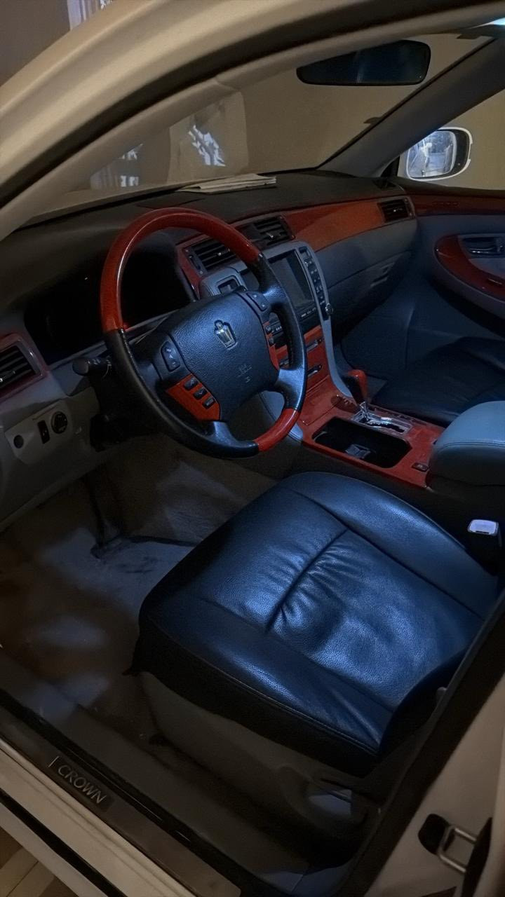 شاهينه مزاد تسجيل جديد بصرة فتحة 3دكم بردة خلفيه سيارة كفاله كارتون بصمة رصاصي 2005 السعر 156في البصرة ***********
