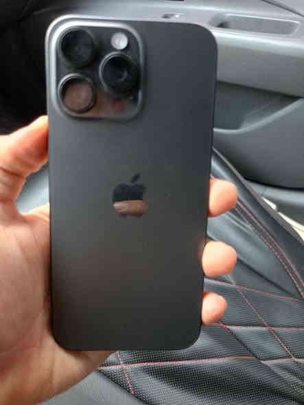 1 شرق اوسط
2 شريحة 
3 وتربروف
4ذاكرة 256
5 بطارية 89‎%‎
6 نموذج m
7 كارتونة موجوجدة
جهاز مكفول من كلشي لا داخل تصليح ولا بي مشاكل نظافة جهاز100‎%‎
مكاني نجف كوفة سعر 1100 وبي مجال بسيط للطيبين
للتواصل ***********
