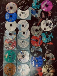 بلايستيشن • للبيع • لينك فيسبوك