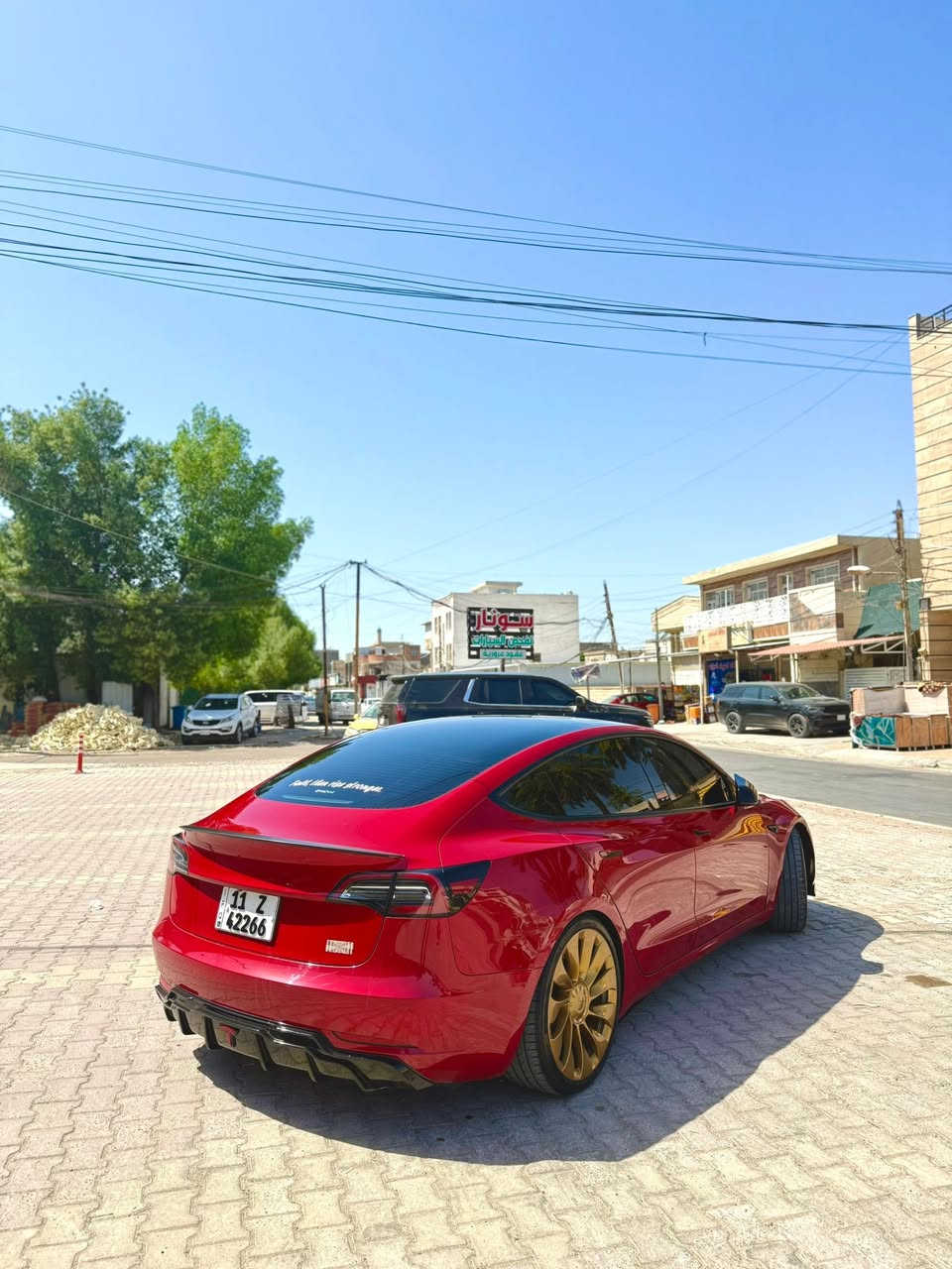 Tesla model 3 performance clean title ♥️
شوفونا اكو احلى منها بالگروب؟♥️


**إذا كنت صاحب هذا الإعلان وتريد حذفه لأي سبب، رجاءا أرسل رسالة إلى الدعم الفني**