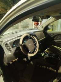 جورني للبيع جورني 2009 للبيع ب80 وبيه مجال للعلم السياره مگلوبه ومعمره...