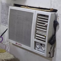 سبلت • مراوس • للبيع